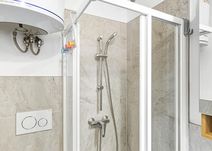 Hostdomus - Shiny View Sestriere